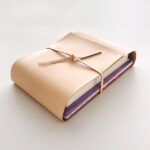 本にどっぷりひたるための革のブックカバー pata / ぱた B6 四六 単行本