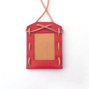 【手作りキット】草木染め革丨パスケース&チェキフレーム【nuː/ぬー】すおう染め 写真 カード 定期