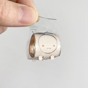 革と透明PVCの身を守るミニオブジェ【sisyu / ししゅ】(ベージュピンク×スケルトン)