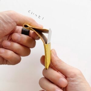 草木染め革丨薄型カードケース【quint/くいんと】きはだ染め 手縫い 手染め 手作り